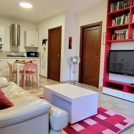 Cherry House: Giardino Privato & Relax Vicino Pisa